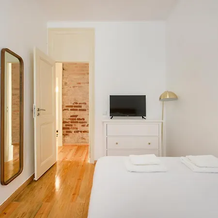 Lisbon Lodge リスボン