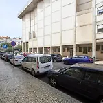 Lisbon Lodge Vendégház *