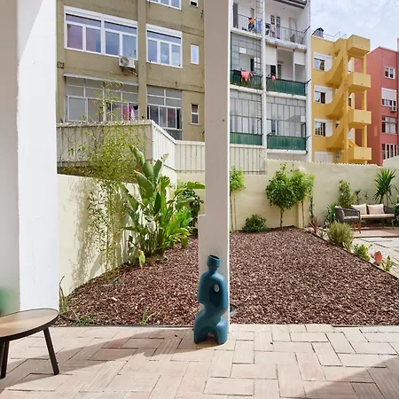 Lisbon Lodge Affittacamere *